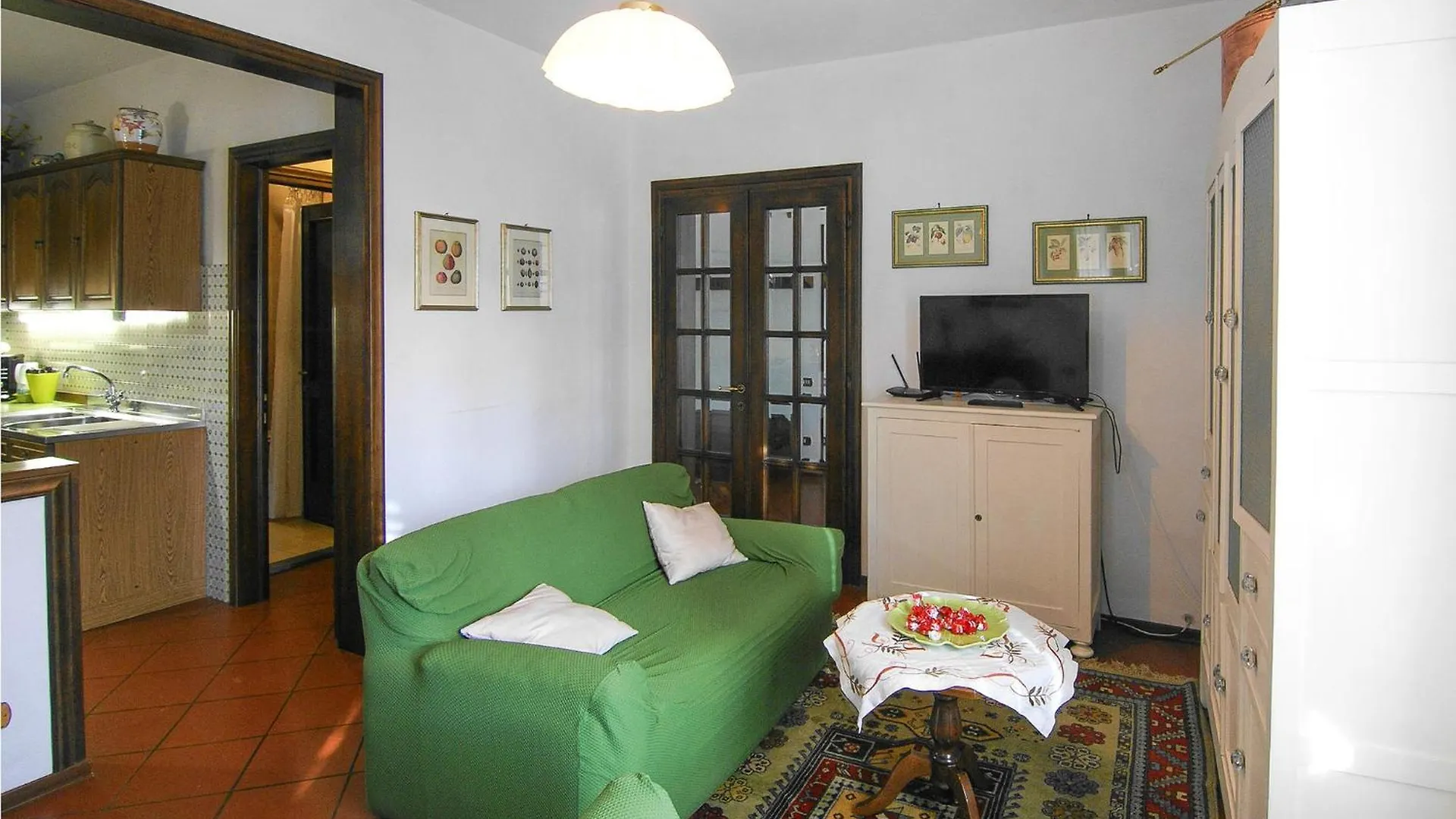 Holiday home 5 Bedroom Nice Home In Castelvecchio Di Comp, Italy